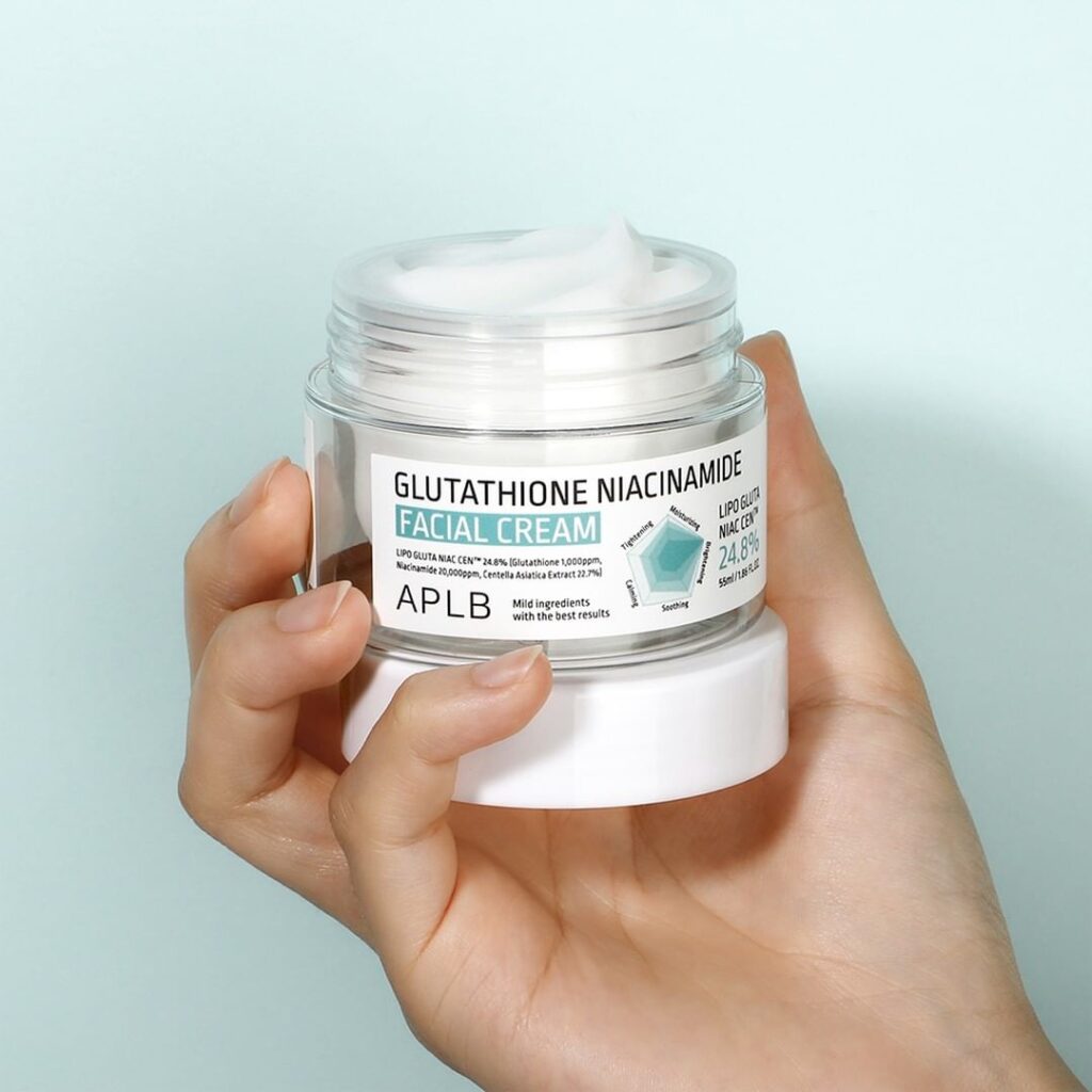 APLB Glutathione Niacinamide Facial Cream, 55ml konsistencija