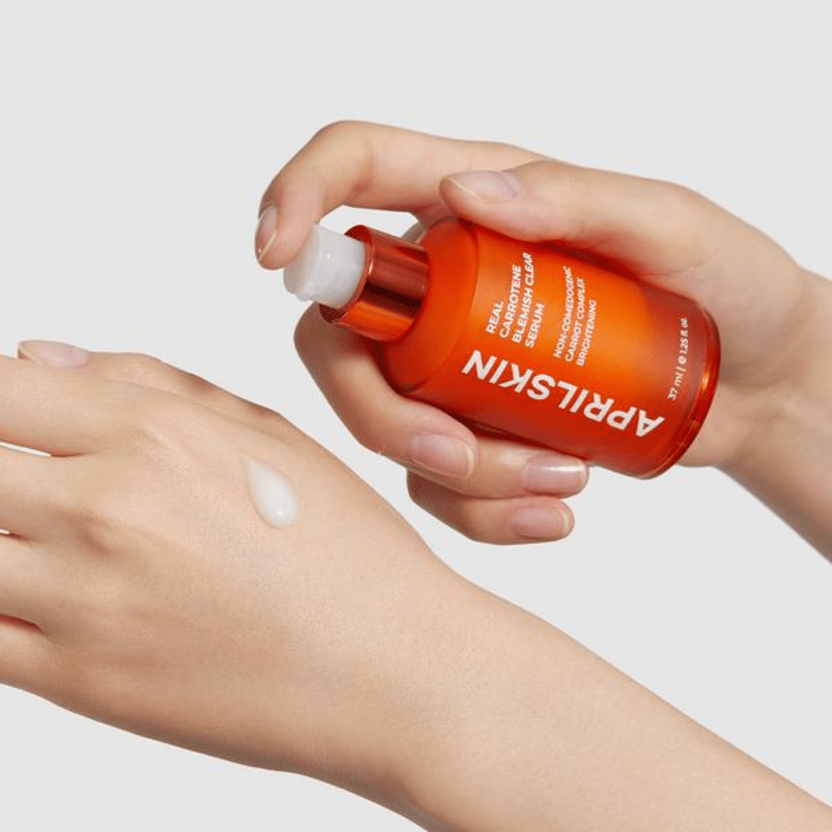 APRILSKIN Carrotene Clarifying Serum, 37ml tekstūra