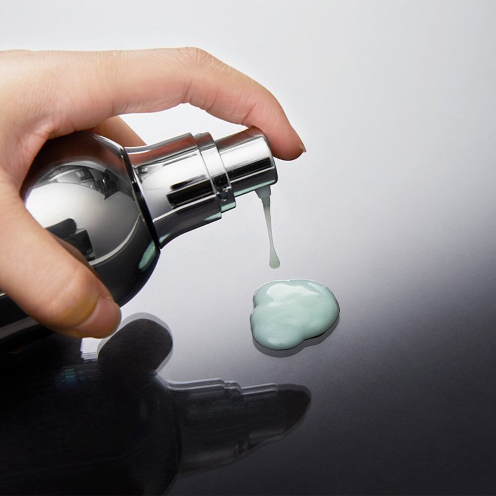 MEDI-PEEL Peptide 9 Volume White Cica Essence PRO, 100ml konsistencija