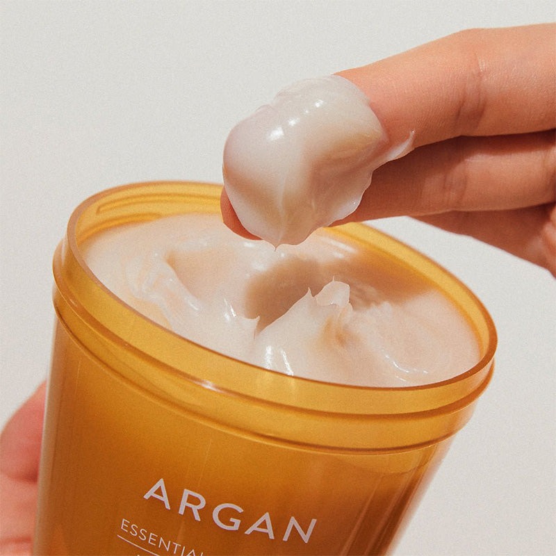 Nature Republic Argan Essential Moisture Repairing Hair Mask, 200ml konsistencija