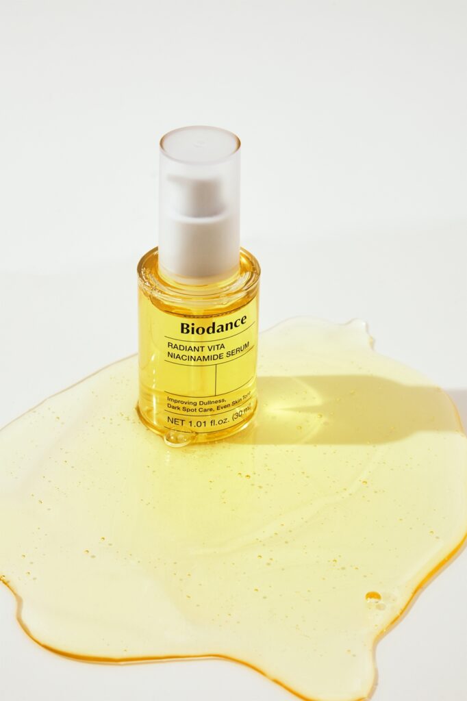 Biodance Radiant Vita Niacinamide Serum, 30ml konsistencija