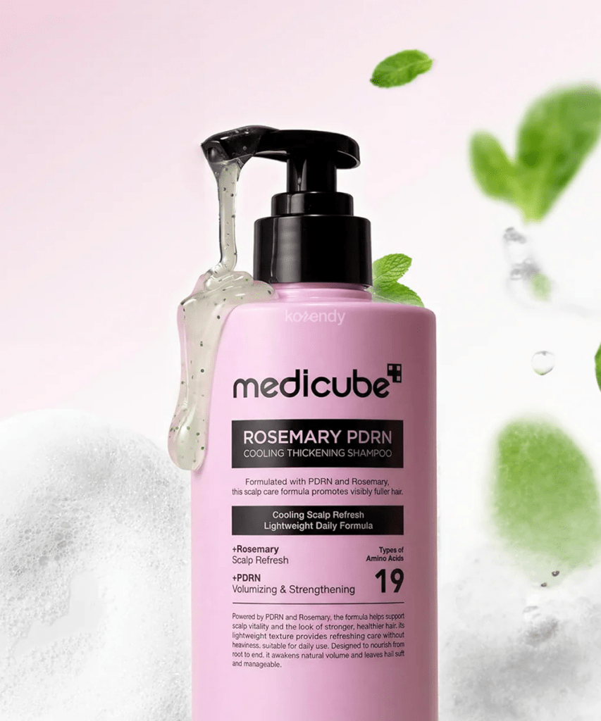 Medicube Rosemary PDRN Cooling Thickening Shampoo, 400ml konsistencija