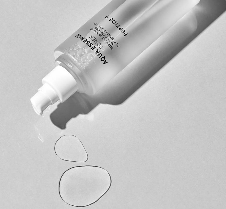 MEDIPEEL Peptide 9 Aqua Essence Toner, 250ml konsistencija